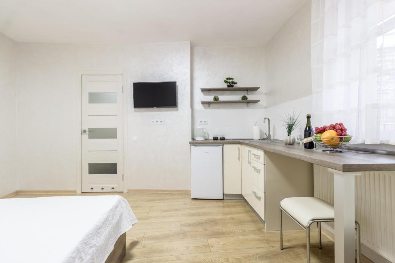 City Center VIP studio apartment Leopoli Esterno foto